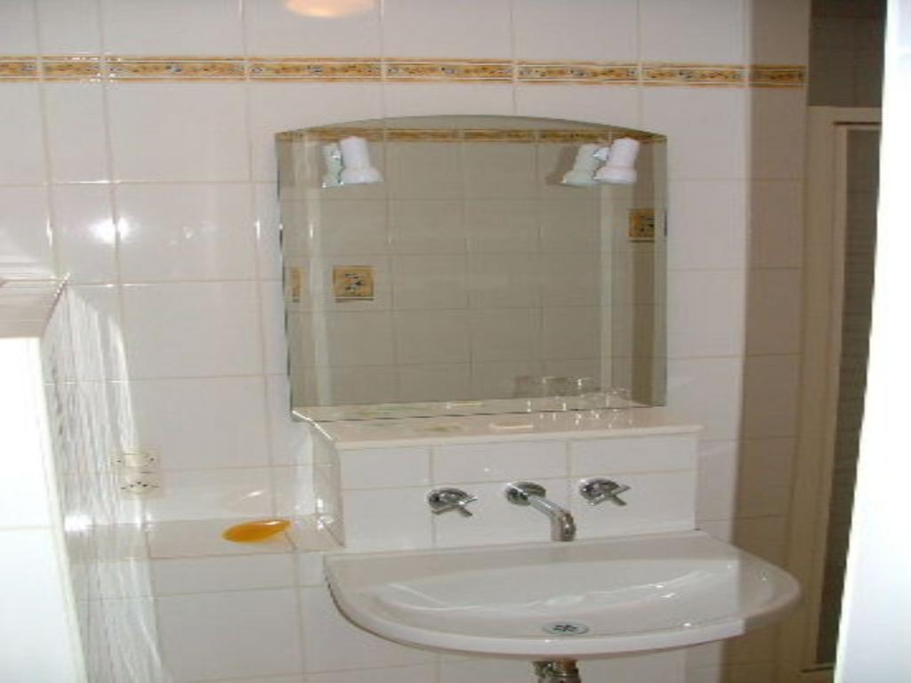 Chez Francine Et Xavier Bed & Breakfast Froissy  Oda fotoğraf